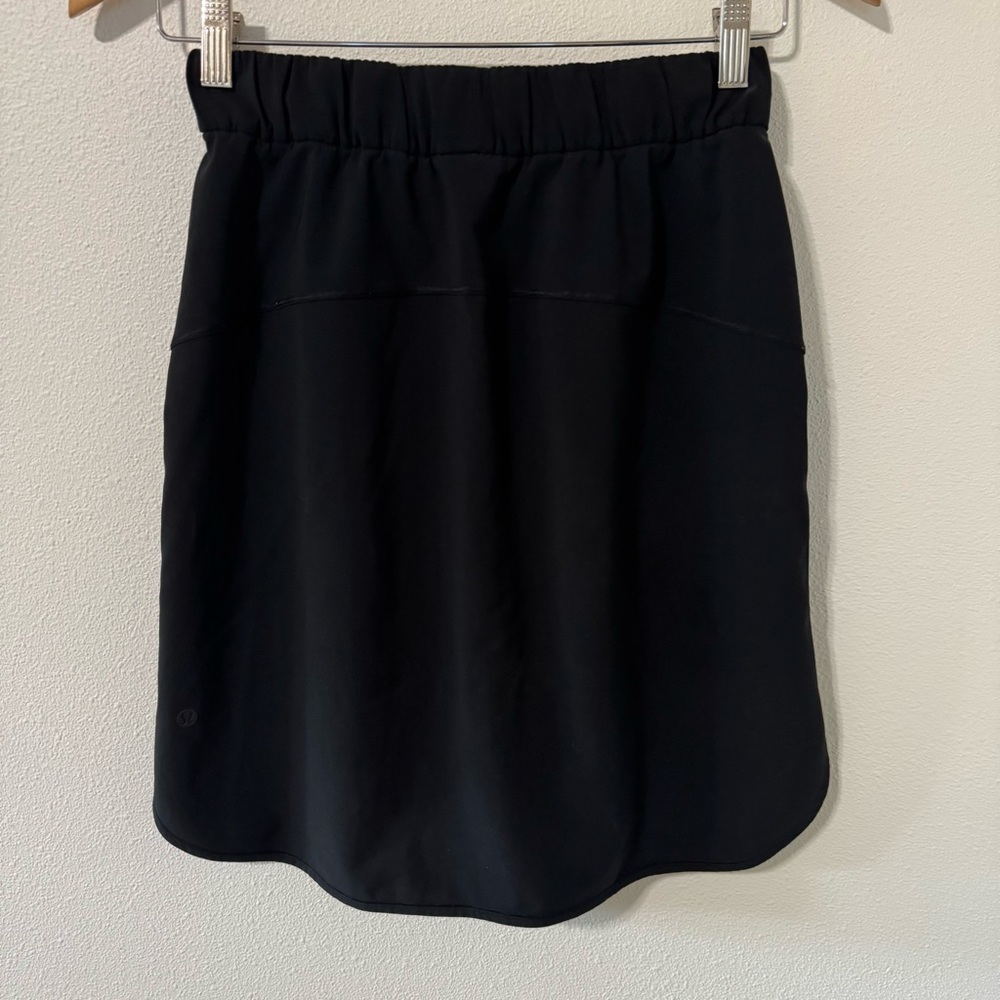 Lululemon On The Fly Skirt 21" Black Pockets Athleisure Outdoor Hiking-4 - Picture 3 of 7